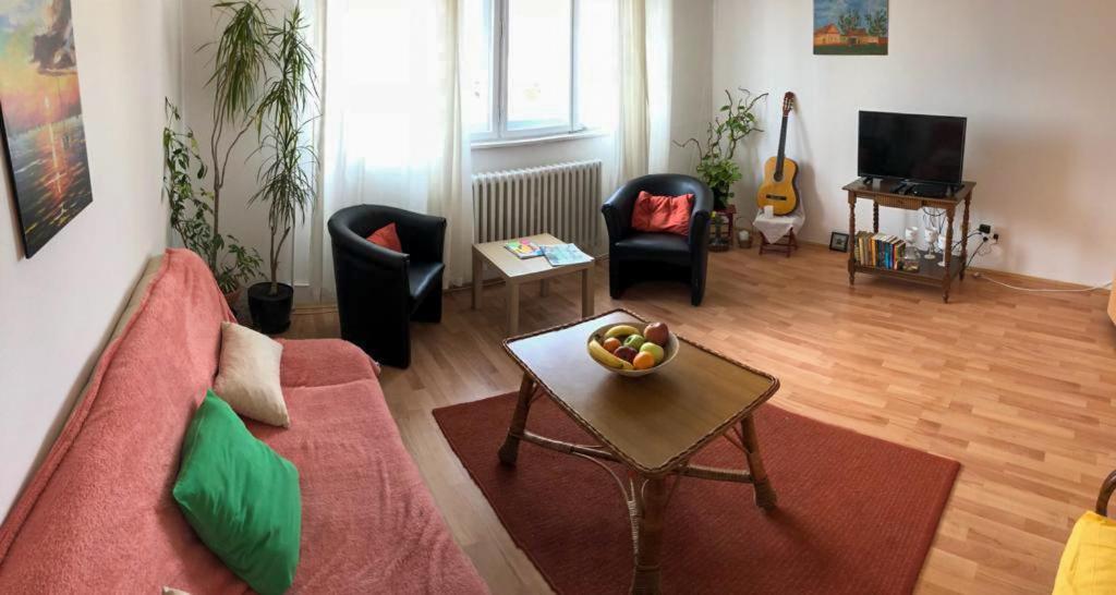 Sunshine Apartment Pančevo Exterior foto